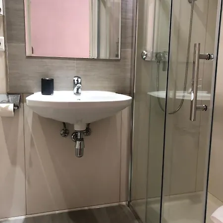 Urban 3*